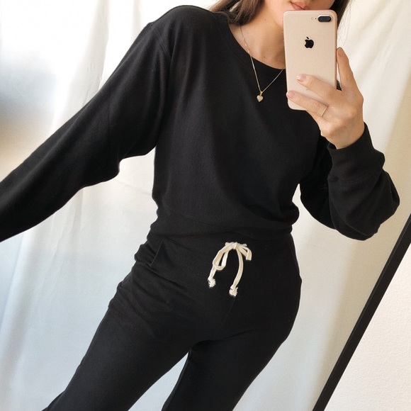 Season’s label Tops - Lounge Set Sweatshirt +Jogger pants